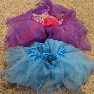 2 dress up tutus